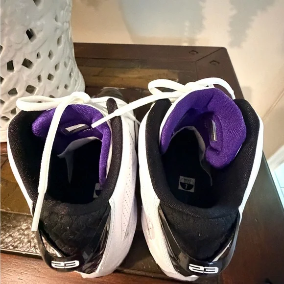 Jordan B'Loyal White and Purple Sneakers - Picture 8 of 16